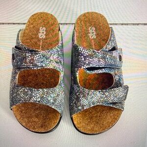 SAS Woman Cozy Leather Gray Multi Snake Tri Pad Comfort Adjust Sandals Size 10M